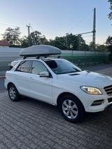 Mercedes-Benz ML 350 BlueTEC 4MATIC  - Mercedes-Benz ML 350 in Frankfurt (Main)