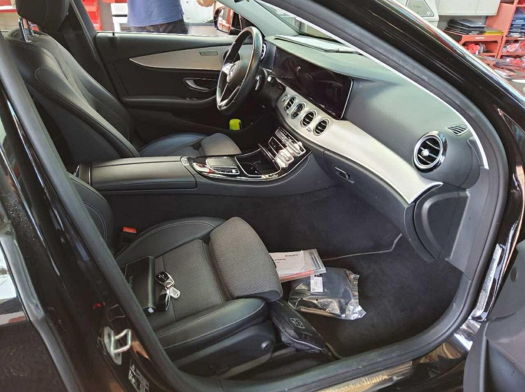 Fahrzeugabbildung Mercedes-Benz E 220d 9G LED/NAVI/SHZ/VIRTU/RFK/AHK