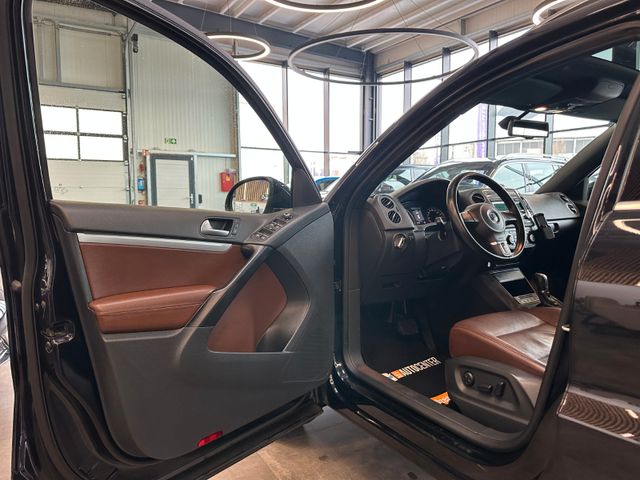 Volkswagen Tiguan Sport & Style 4Motion *2. Hand*Klima*PDC*