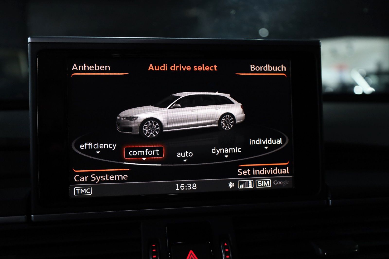 Fahrzeugabbildung Audi S6 Avant 4.0 TFSI *Panorama*Memory*K-Entry
