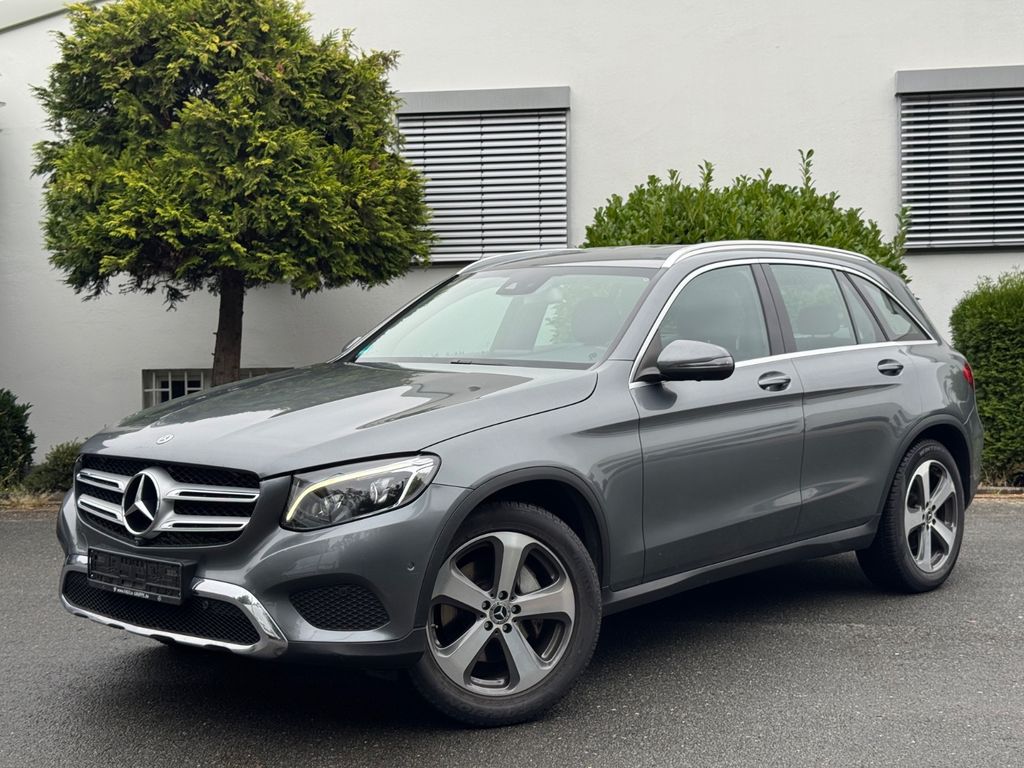 Image of Mercedes-Benz GLC 250