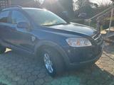 Chevrolet Captiva 2.4- 7-sitzer - Chevrolet Captiva in Hamburg