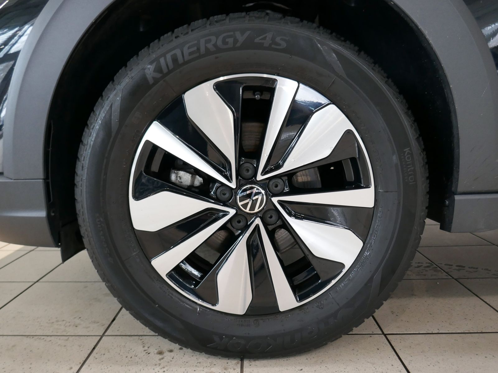 Fahrzeugabbildung Volkswagen Taigo Move 1.0 TSI DSG | LED RFK ACC Navi