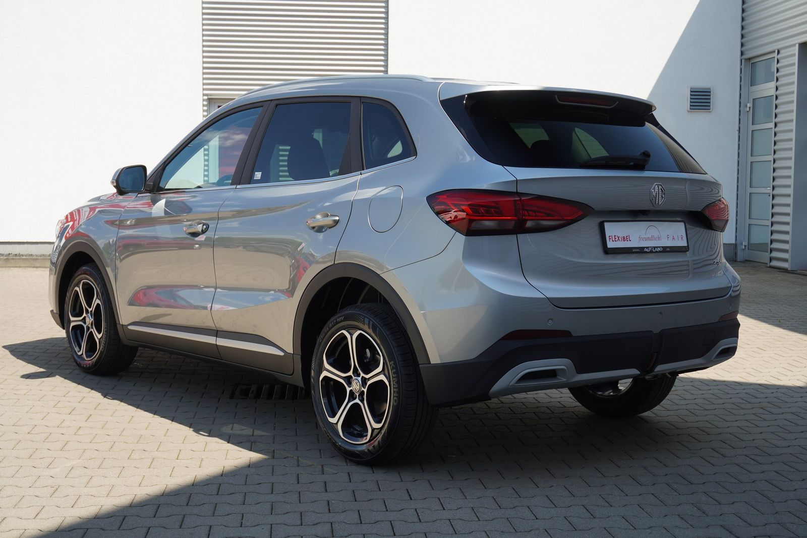 MG ZS
