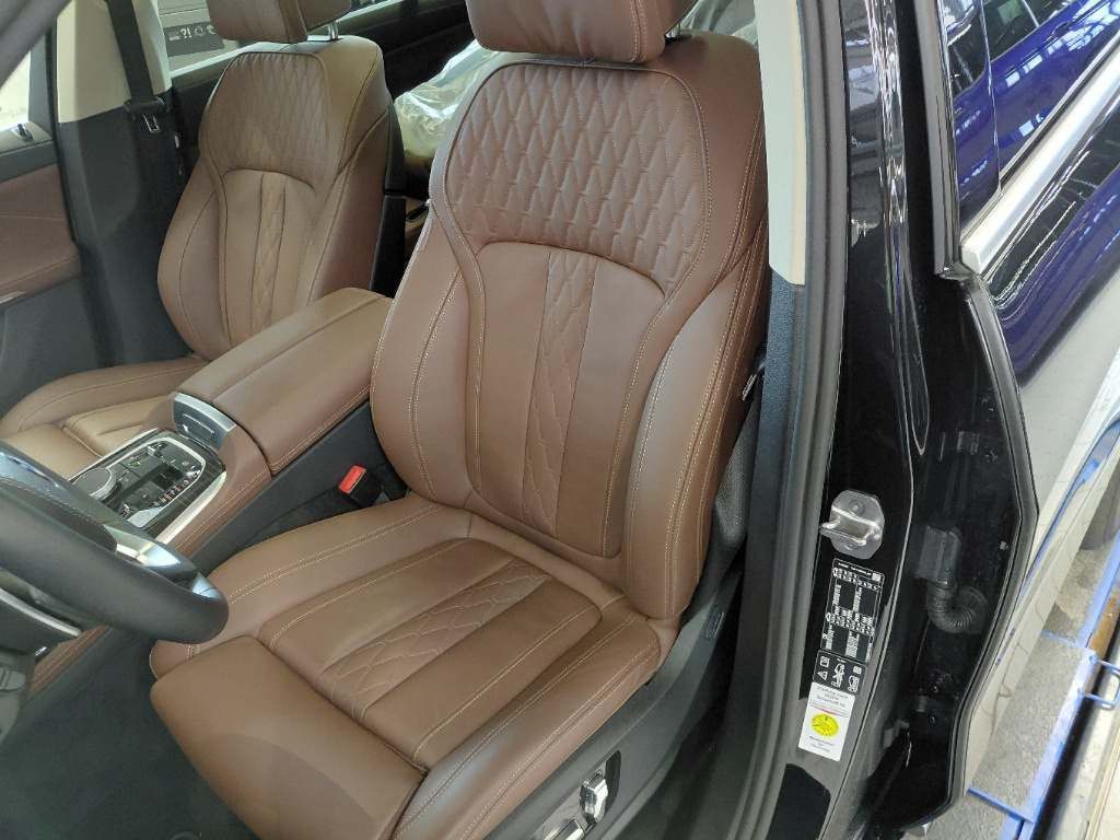 Fahrzeugabbildung BMW X7 xDr40d °UVP 126.630€°AHK°EXEC.DRIVE°STANDHEIZ