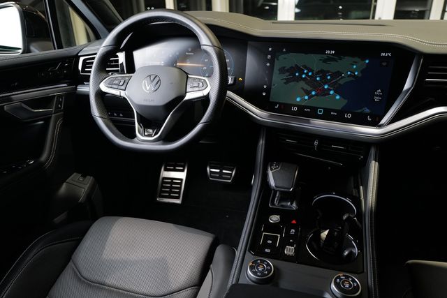Volkswagen Touareg 3.0TDI R-Line Allradlenk AHK StdHz Keyle