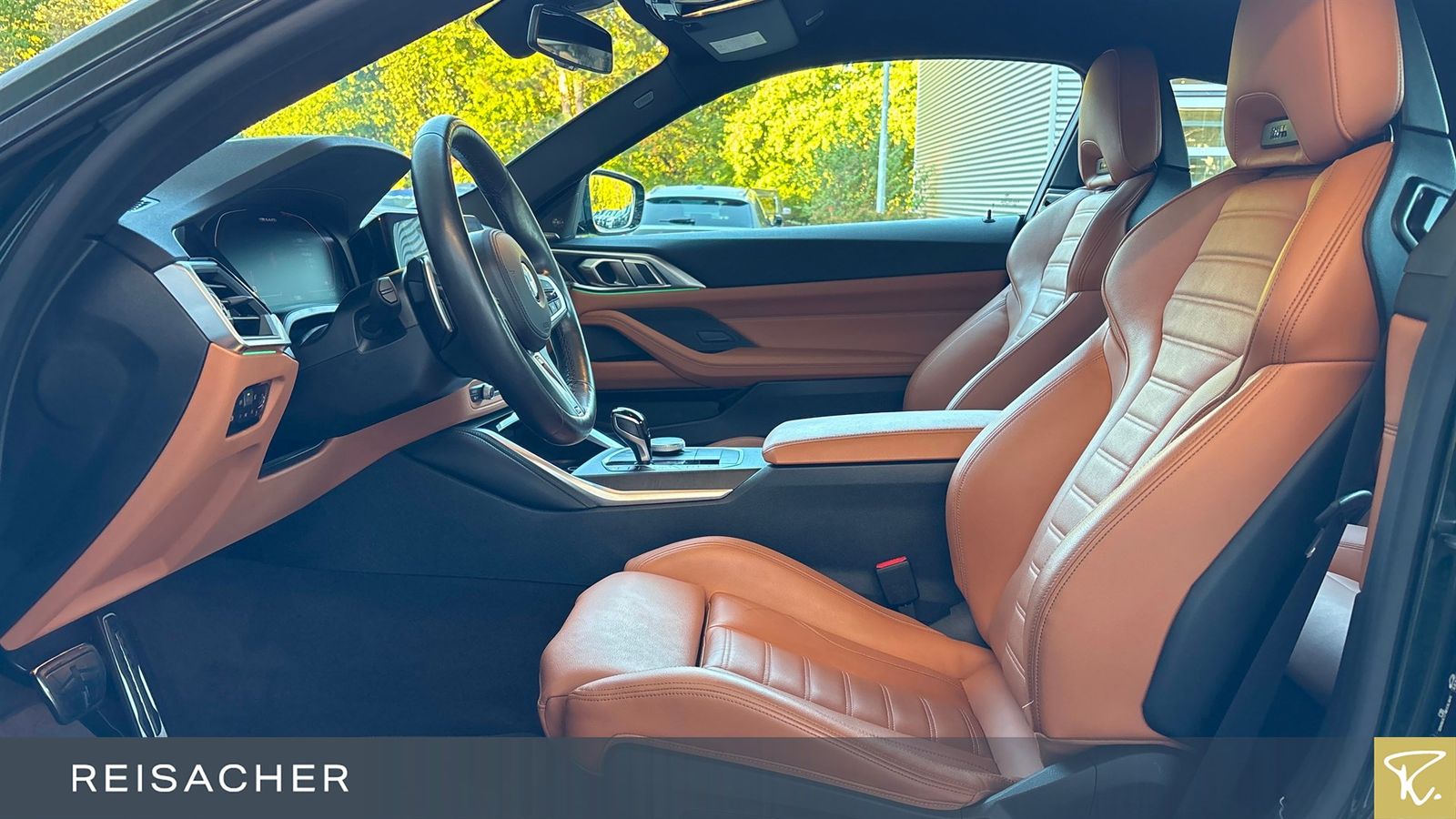 BMW M440i xDrive Coupé LCProf PA LRH HA-KA M-SpSitze foto 4