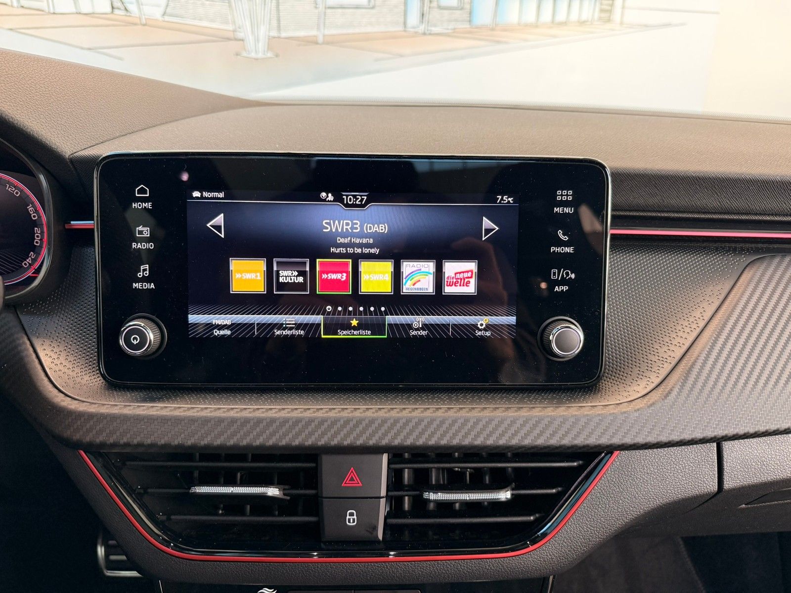 Fahrzeugabbildung SKODA Kamiq Monte Carlo 1,5 TSI DSG +Sportpaket +Navi