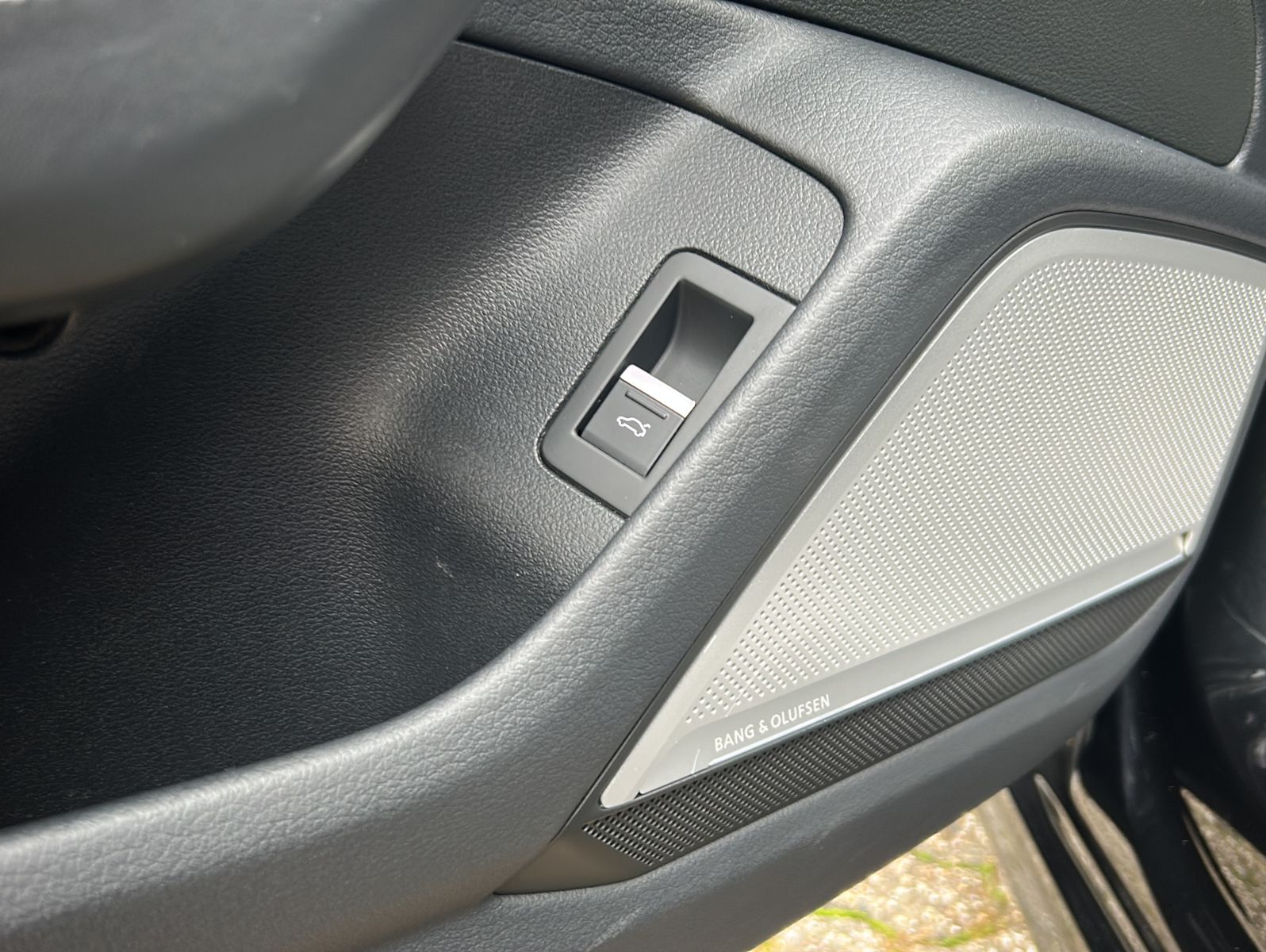 Fahrzeugabbildung Audi A7 50 TDI quattro S-Line Sport / Plus