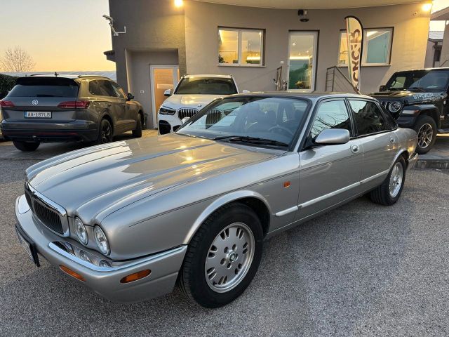 Jaguar XJ xj8 XJ-Sovereign 3.2 cat