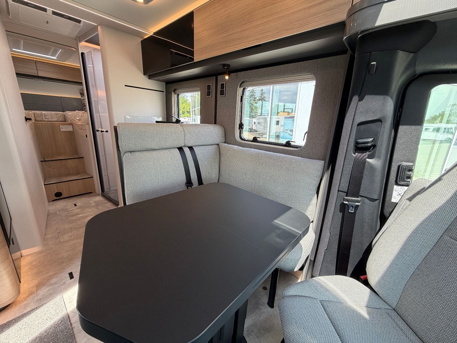 Fahrzeugabbildung HYMER / ERIBA / HYMERCAR B-Klasse MC-T 680 - 12.506€ Sparen!!!