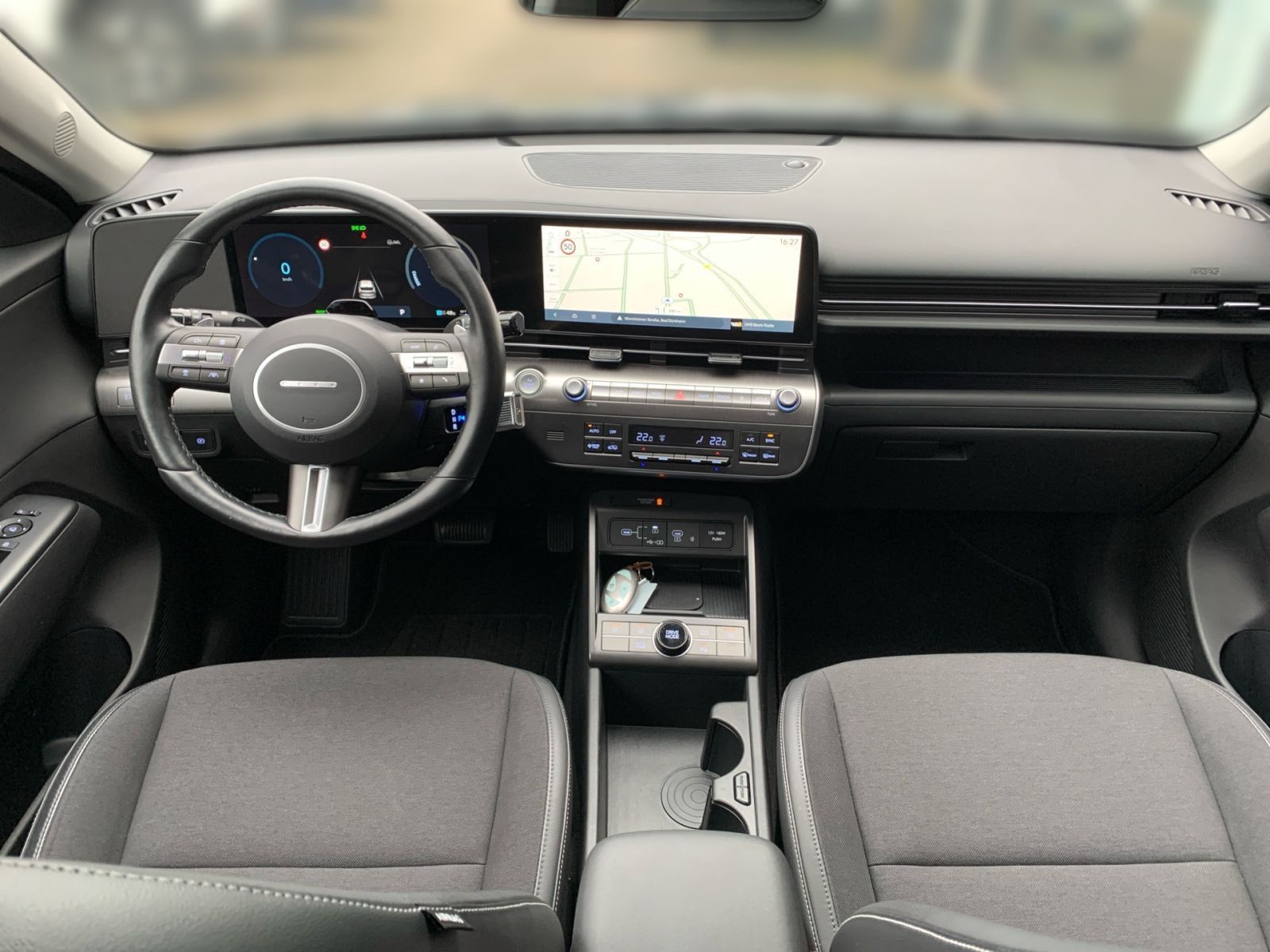 Fahrzeugabbildung Hyundai KONA Trend Elektro 65,4 kWh el.HK