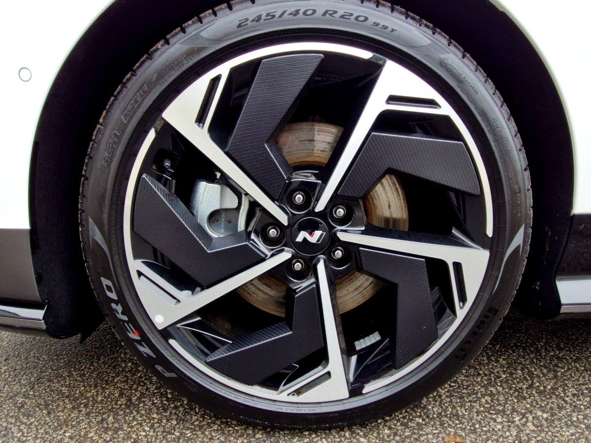 Hyundai IONIQ 6 – Bild 8