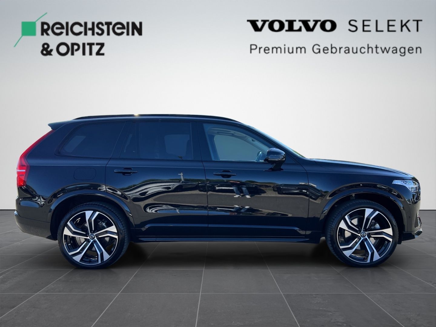 Volvo XC90 Ultra Dark Recharge Plug-In AWD 7-Sitzer foto 4