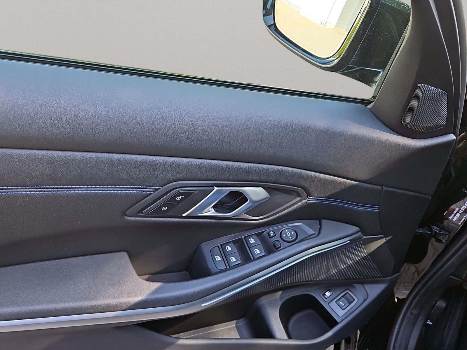 BMW 330 - Bild 16
