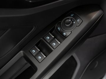 Ford Focus Turnier 1.0 ST-Line Kamera Navi Lenkradhzg