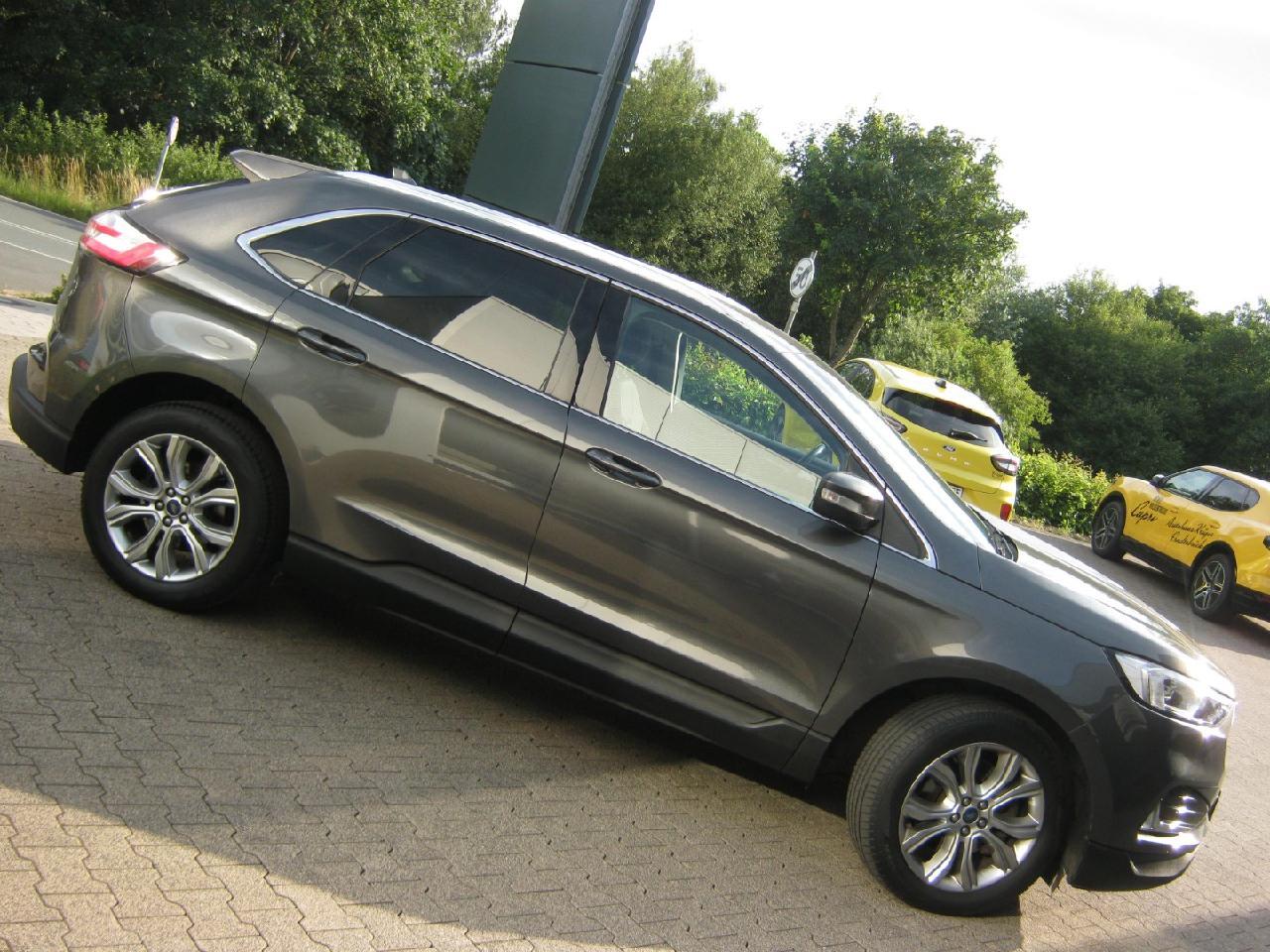 Ford Edge Titanium 4x4