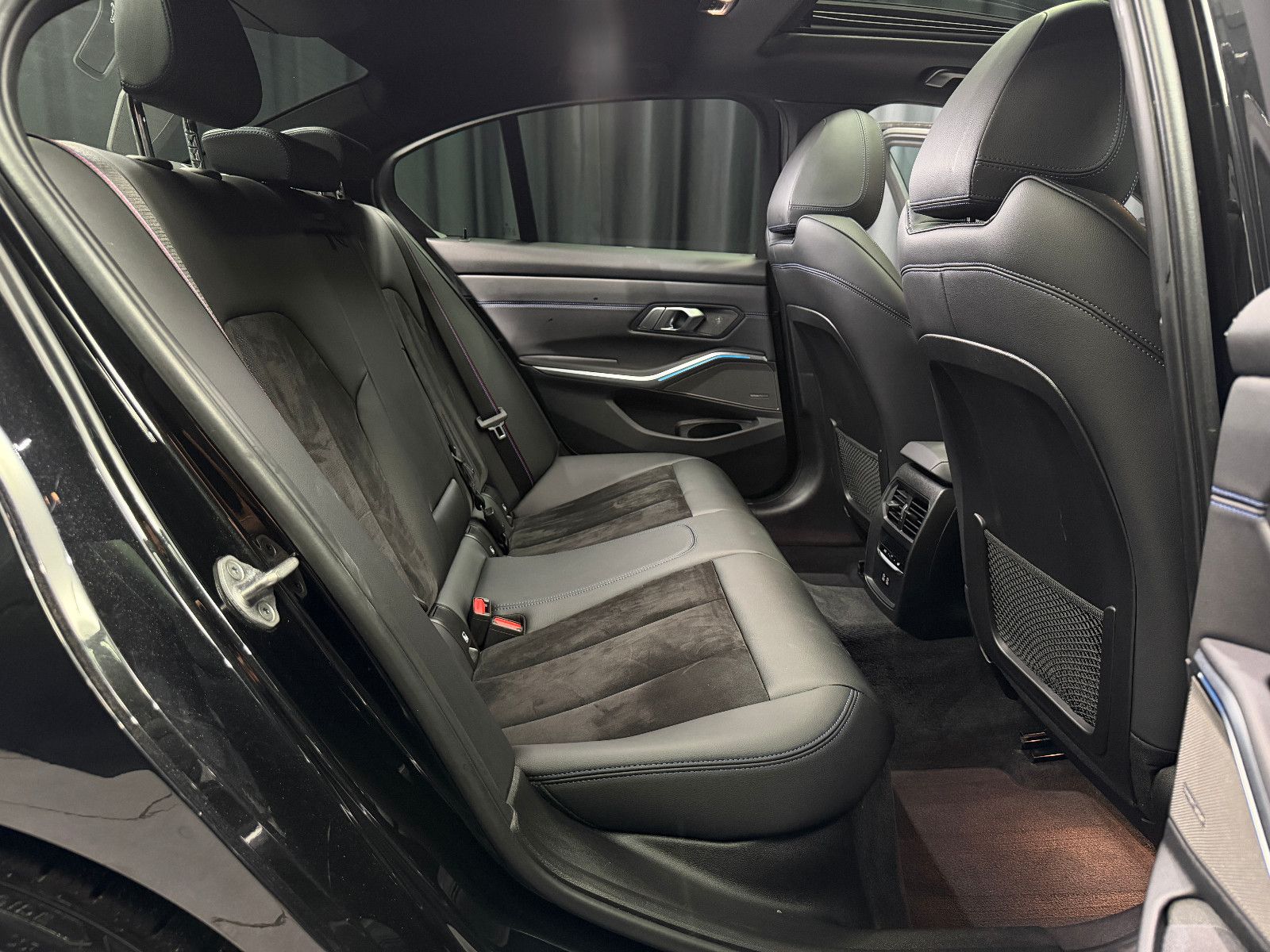 Fahrzeugabbildung BMW M340i Limousine xDrive |H/K|HuD|PANO