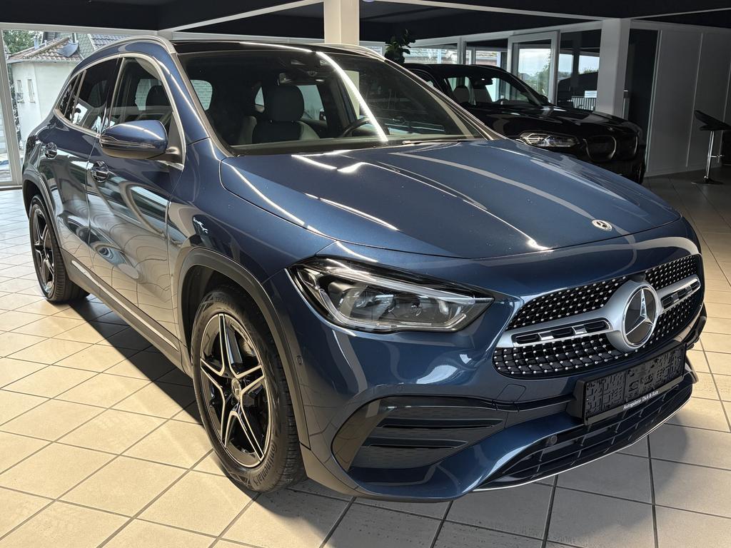 MercedesBenz GLA 220 d 4Mat AMG Pano MBeam Leder SHZ CAM 19 2023