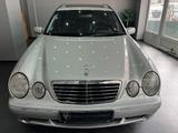 Mercedes-Benz E 55 AMG T 4-MATIC VOLLAUSSTATTUNG  / 1 of 12 - Mercedes-Benz E-Class aus 2000