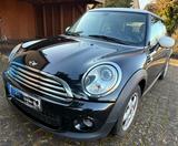 MINI Cooper D - MINI MINI aus 2011 mit Diesel-Antrieb