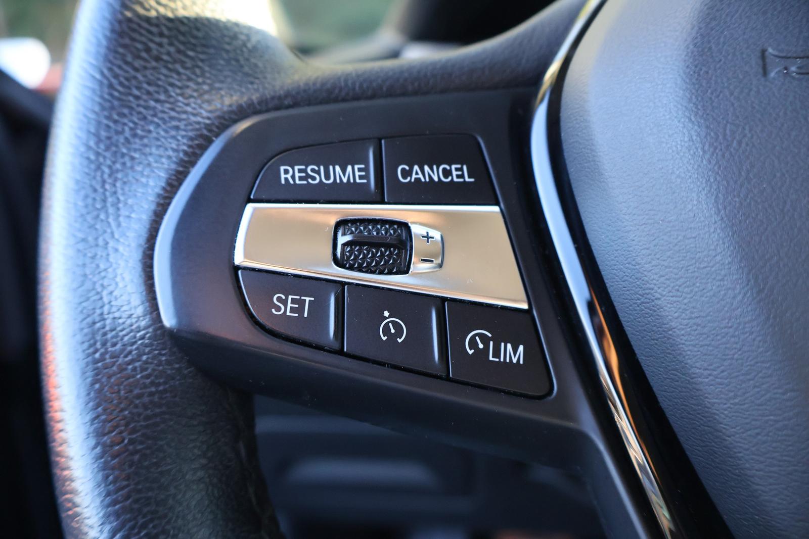 BMW 118 i Advantage LED Navi Sitzheizung Tempomat DAB, миниатюра 20