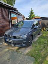 Volkswagen Touran 2.0 TDI Modell 2021  Automatik UNITED  - Volkswagen Touran mit Diesel-Antrieb: Kombi