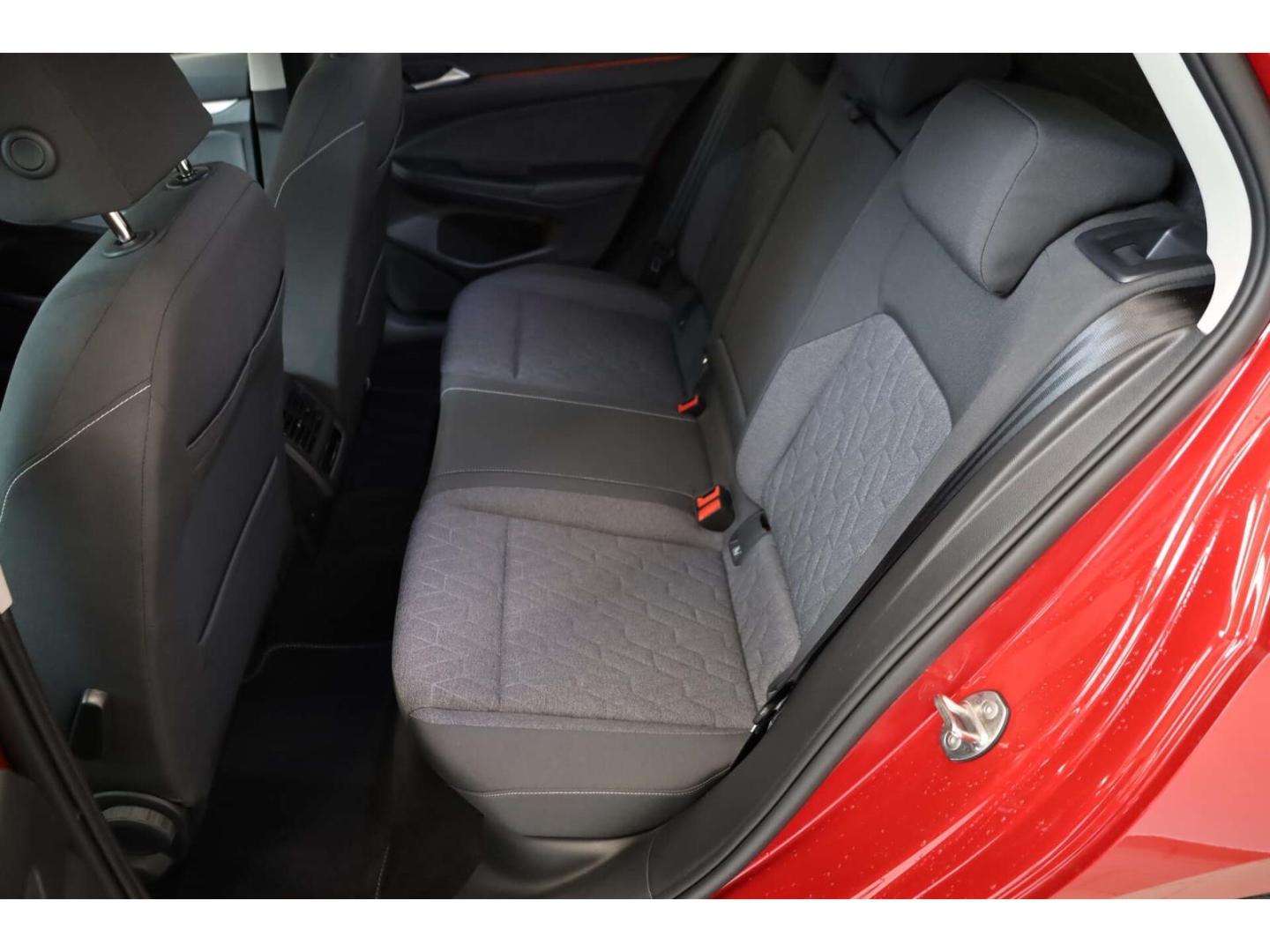 Volkswagen Golf 1.5 eTSI Move DSG NAV/LED/RFK/ACC/Klima/SH, миниатюра 15