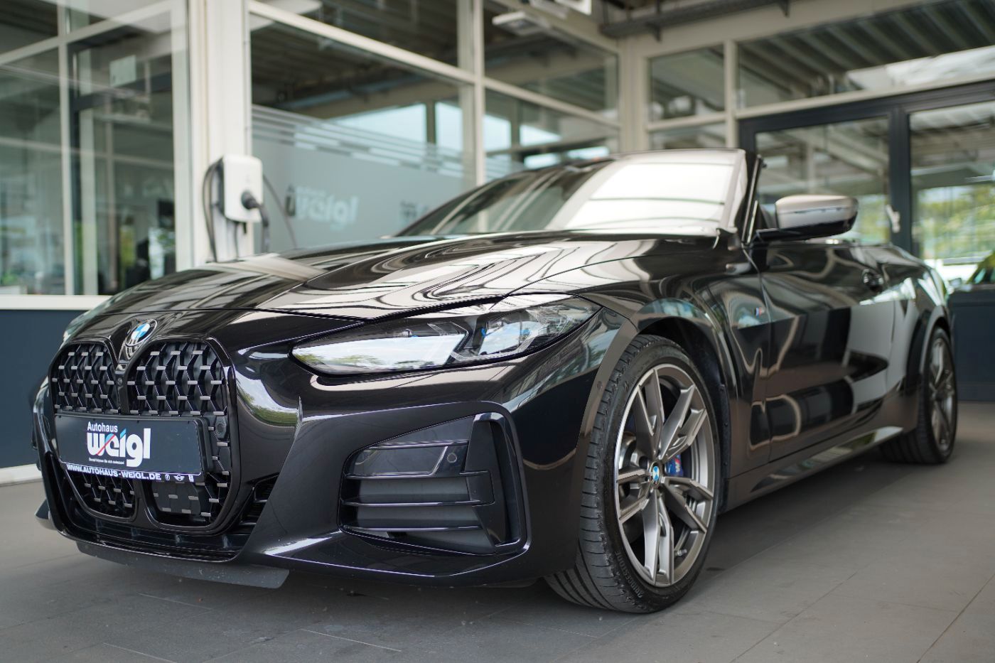 Fahrzeugabbildung BMW M440i xDrive Cabrio +Standheizung+Laserlicht+++