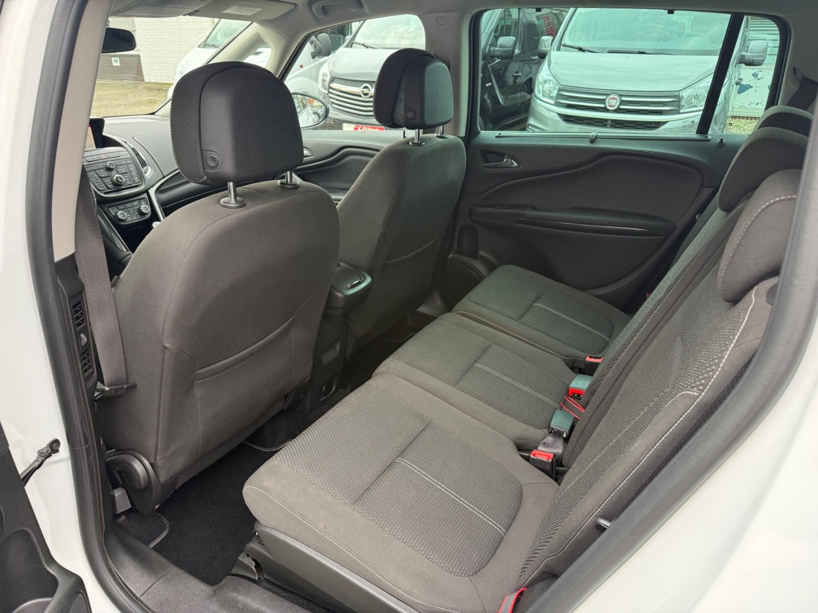 Opel Zafira Aut.7Sitzer Navi Bi-Xenon FlexFix Kamera