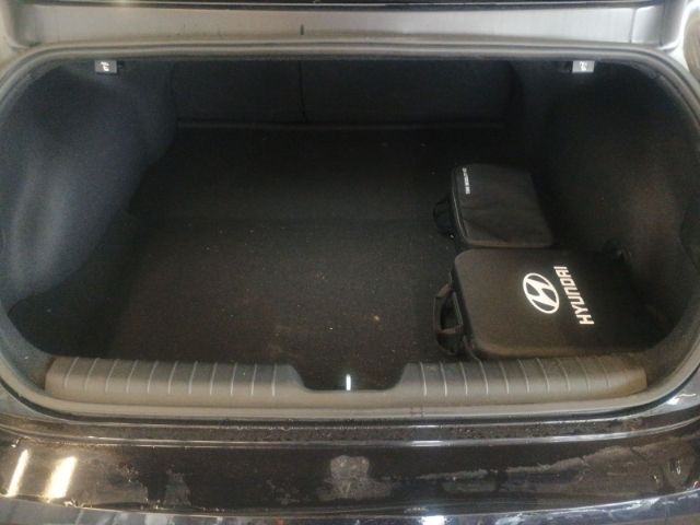Fahrzeugabbildung Hyundai IONIQ 6 77,4kWh TECHNIQ-Paket inkl. Park-Paket S