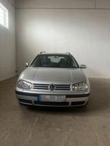 Volkswagen Golf 4 Volkswagen - Volkswagen Golf aus 2001: Kombi