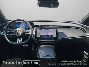 Mercedes E 200 - 12