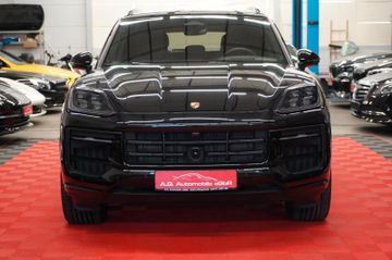 Porsche Cayenne - 2