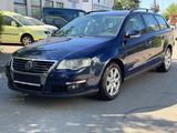Volkswagen Passat Variant Sportline - Volkswagen Passat Variant: Sportline