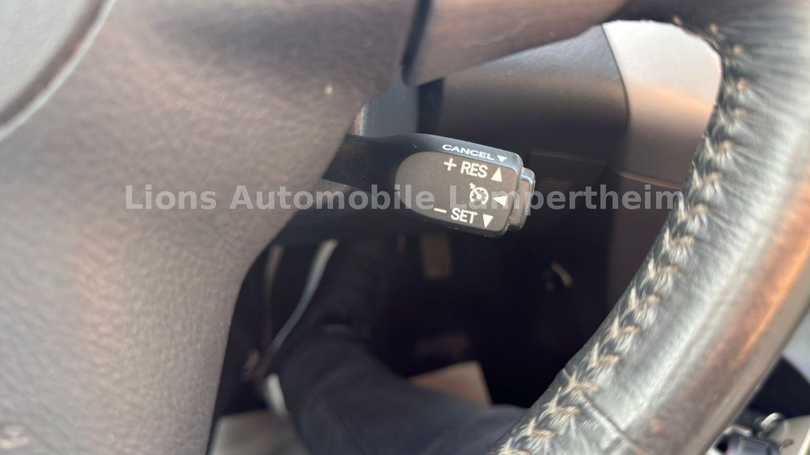 TOYOTA RAV 4 152 CH 4X4 BVM - EXECUTIVE -  Climatisation - VOLANT EN CUIR