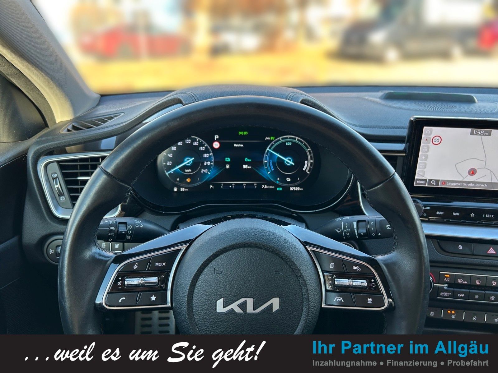 Fahrzeugabbildung Kia CEED KOMBI PHEV PLATINUM VOLL 1HD AHK GARANTIE29