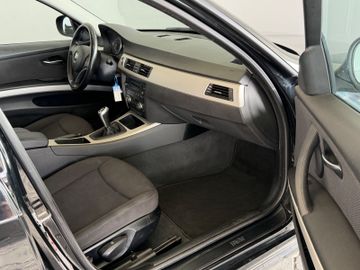 BMW 318 - 11