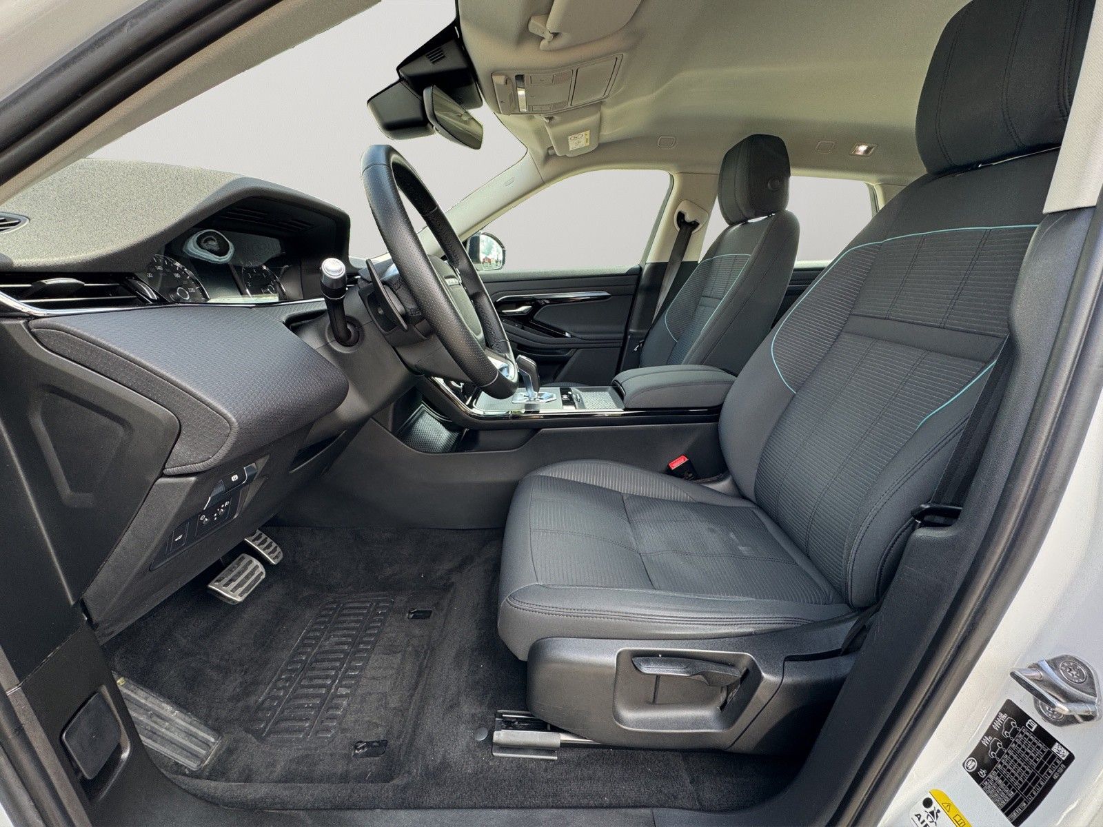 Land Rover Range Rover Evoque R-Dynamic Basis LED KLIMA PDC foto 9