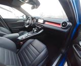 Alfa Romeo Tonale 1.5 T Hybrid 96kW DCT SUPER SUPER - blaue Alfa Romeo Tonale