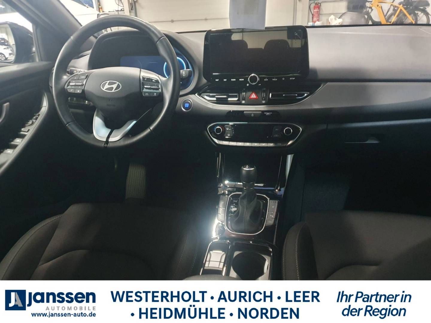 Fahrzeugabbildung Hyundai i30 Kombi ADVANTAGE Plus-Paket