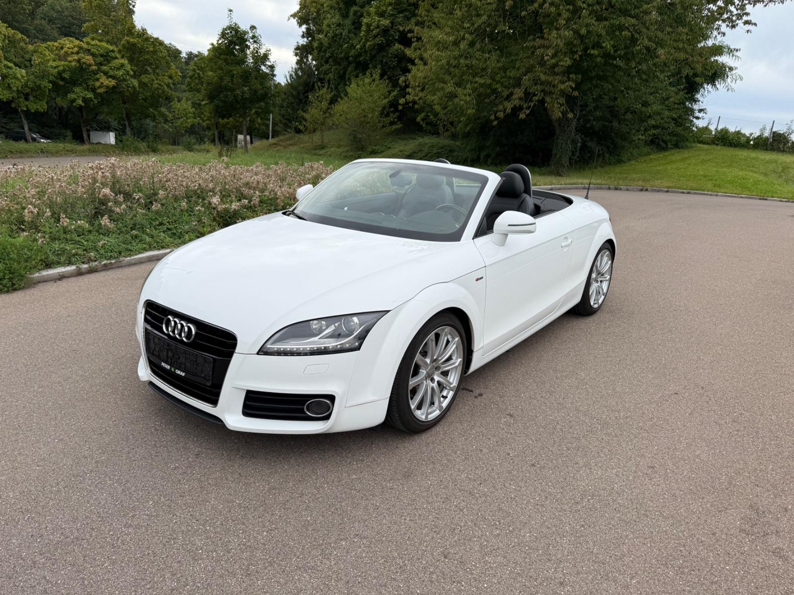 Audi TT Cabrio 1.8 TFSI S LINE/1.HAND/BOSE/XENON