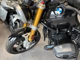 BMW R nine T - BMW R nineT