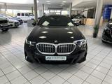BMW 520 d xDrive M-Sport*HUD*LED*STHZG*H/K*360*Live* - BMW 520 Gebrauchtwagen in Berlin