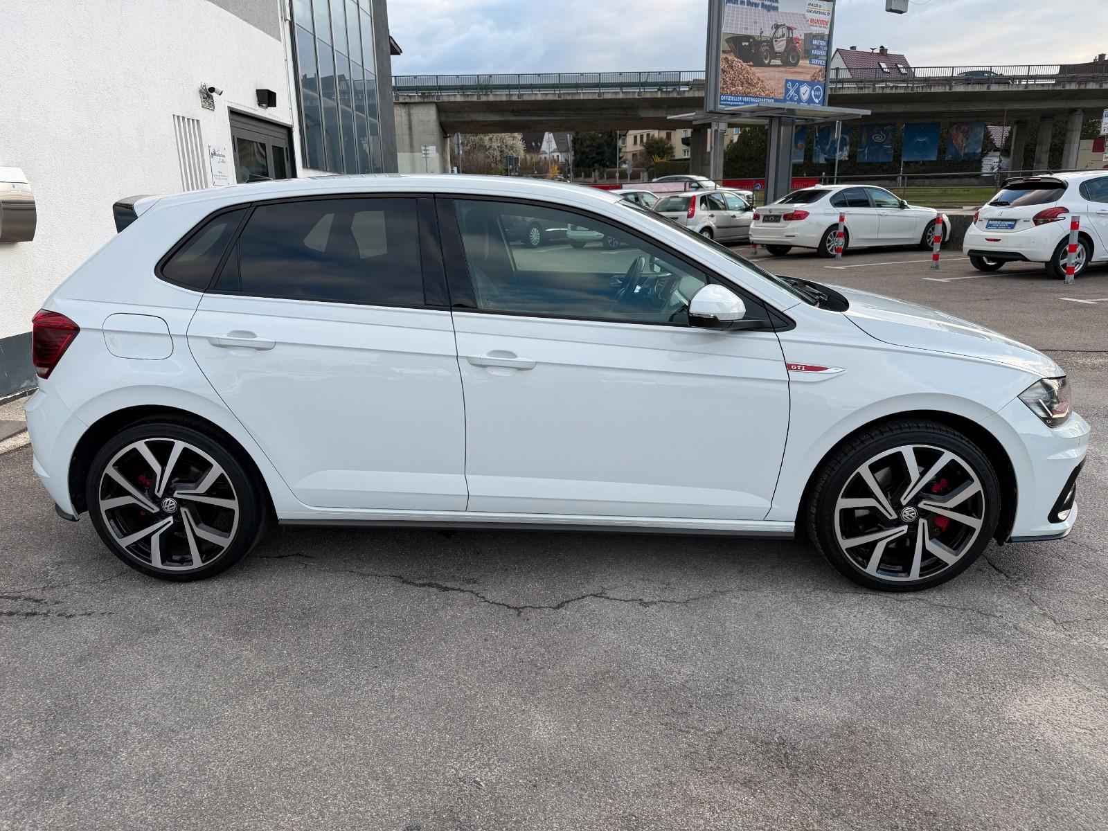 Volkswagen Polo VI GTI-1.HAND-NAVI-VIRTUAL COCKPIT
