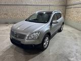 Nissan Qashqai+2|Klima|AHK|Temp.|Navi|7.Sitzer|PDC| - gebrauchte Nissan Qashqai+2 aus dem Jahr 2009