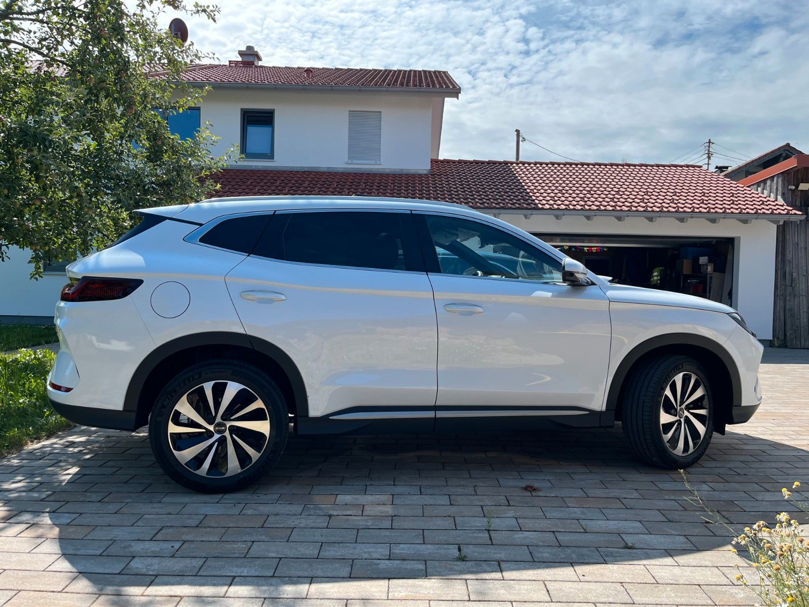 BYD SEAL U