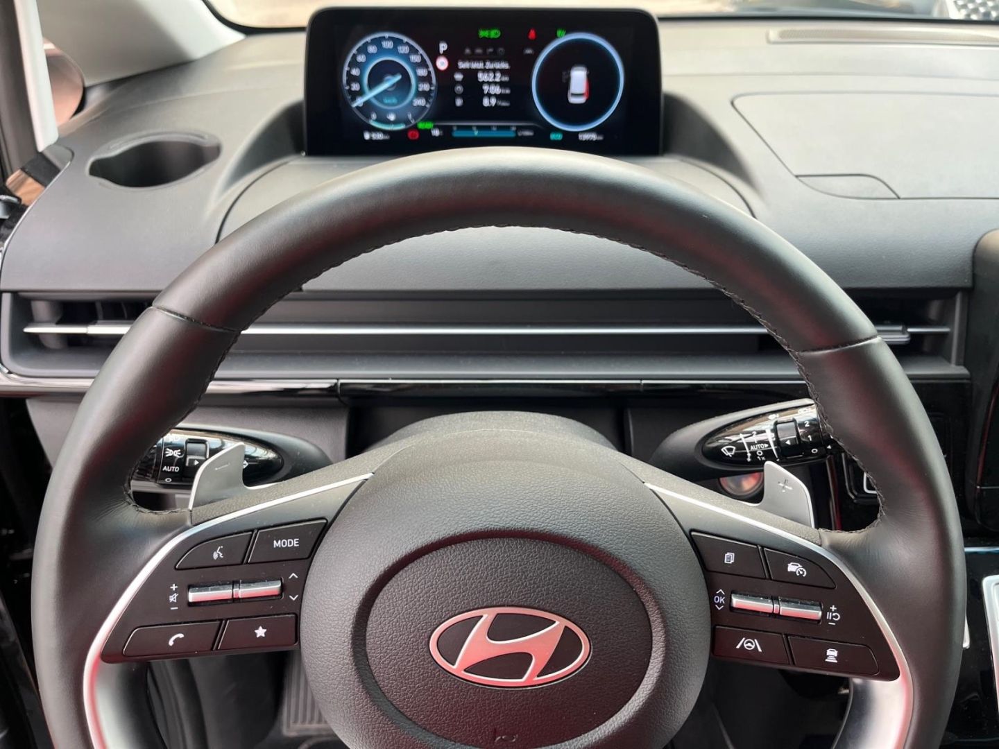 Hyundai Staria – Bild 8