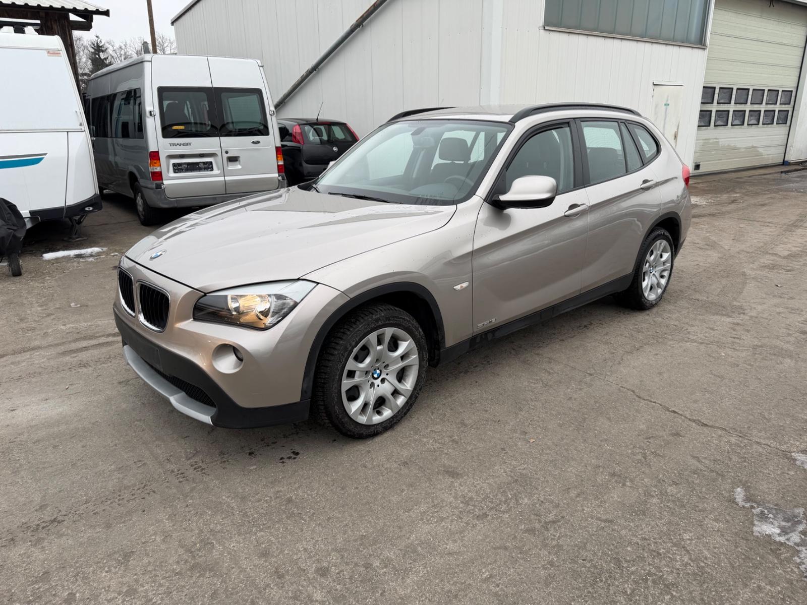 BMW X1 18 i sDrive, 1 Hand,,Tüv Mai 2027