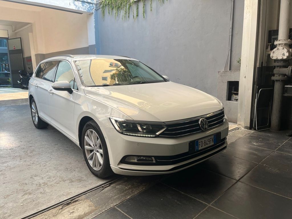 Image of Volkswagen Passat